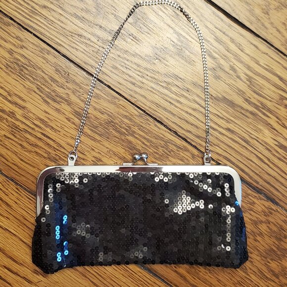 Women's Loft sequin purse, snap close, Black, Silver chain, Elegant! Ex Cond!! - Picture 1 of 4